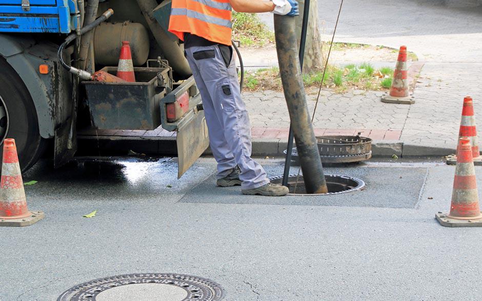 camion pour déboucher canalisation Drancy